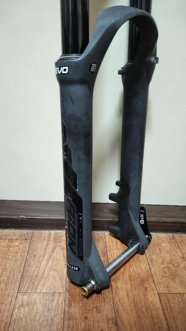 【送料無料】 SR SUNTOUR AION 160mm boost エアサス