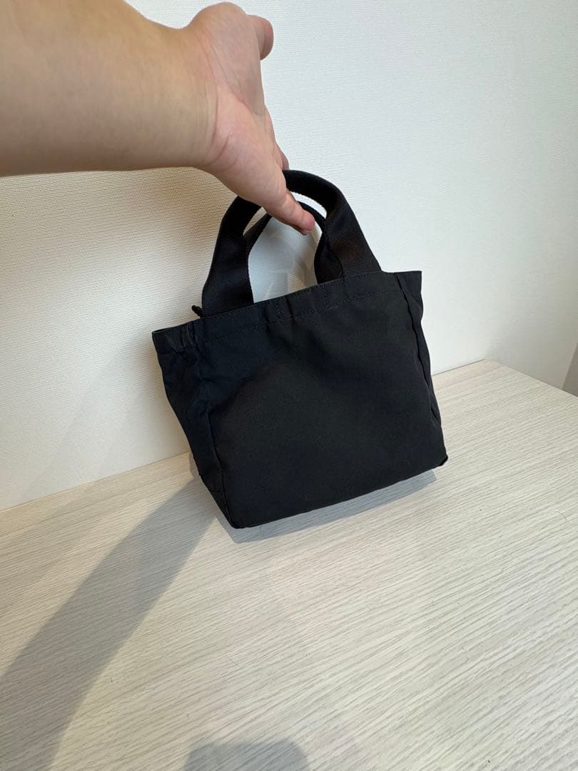 定価2万？くらい　BRIEFING カート用バッグ　黒ナイロントートバッグ