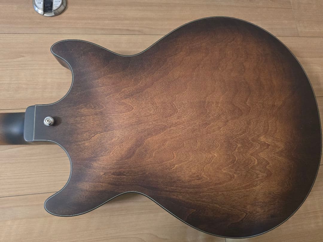 Ibanez AM73B-TF セミアコースティックギター