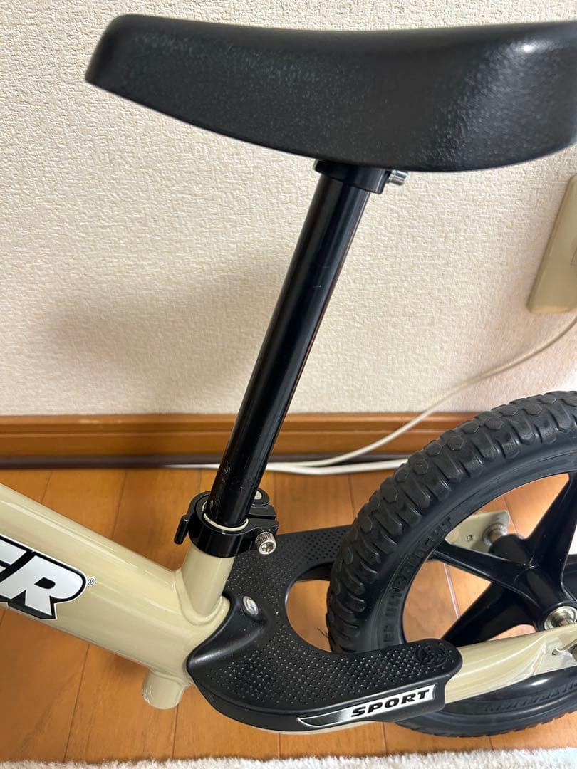 【美品】STRIDER ストライダー スポーツモデル 限定色　サファリ