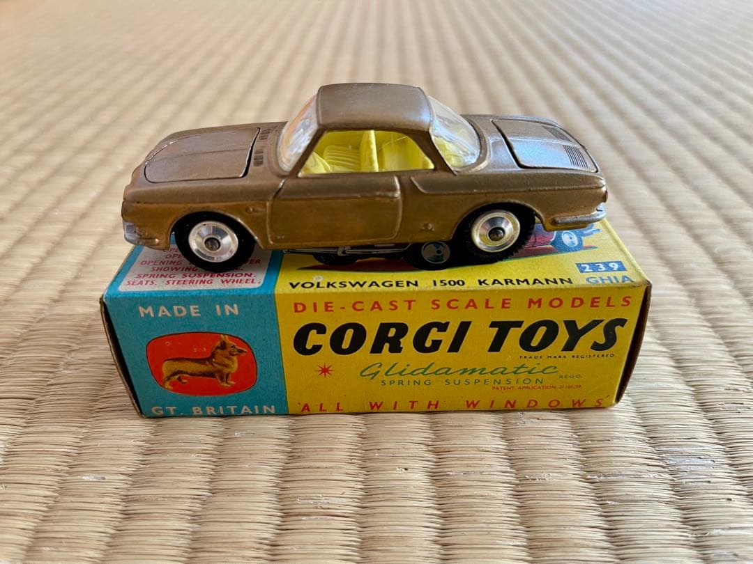 ミニカー Corgi Toys Volkswagen 1500 Karmann Ghia