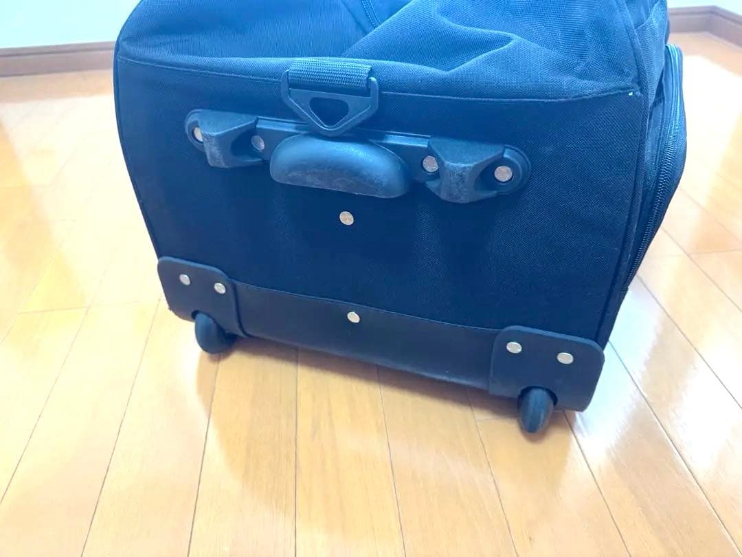 Coleman ブラック キャスター付きボストンバッグ