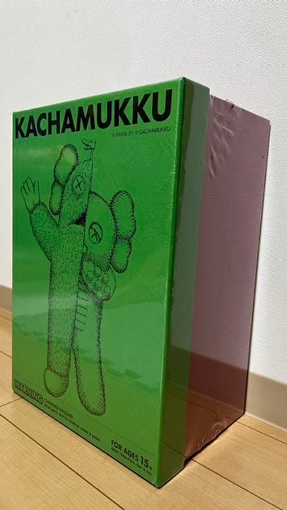 KAWS × KACHAMUKKU Original colorway