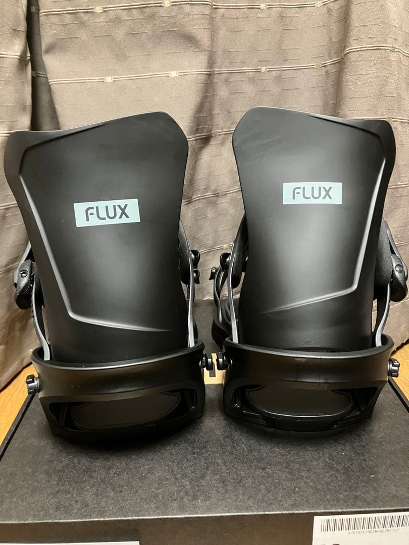 25-26 FLUX フラックス DS サイズM ブラック