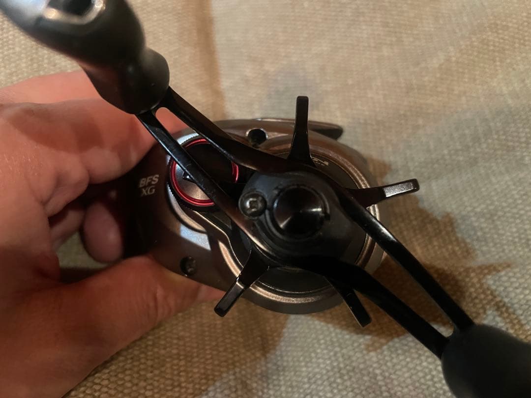 シマノ　17スコーピオンbfs XG 右ハンドル