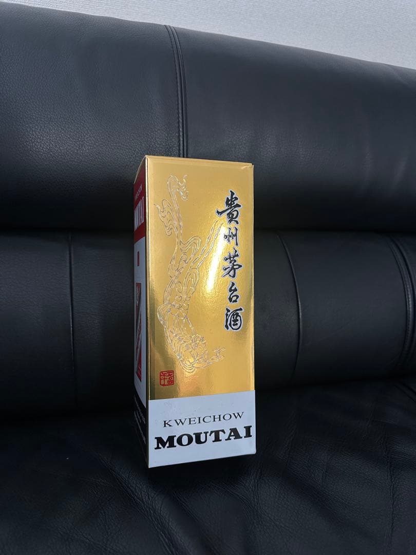 Kweichow Moutai 500ml グラス付き