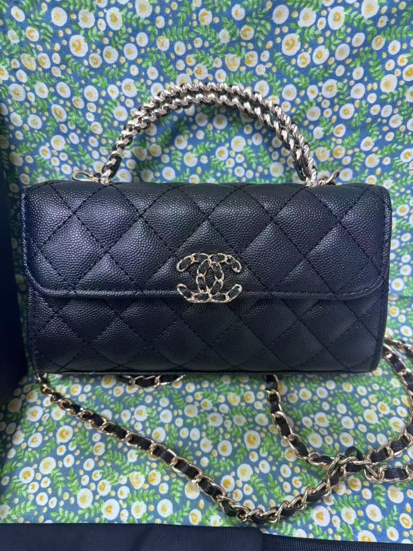 VIP限定【非売品】 ノベルティ チェーンショルダーバッグ ui