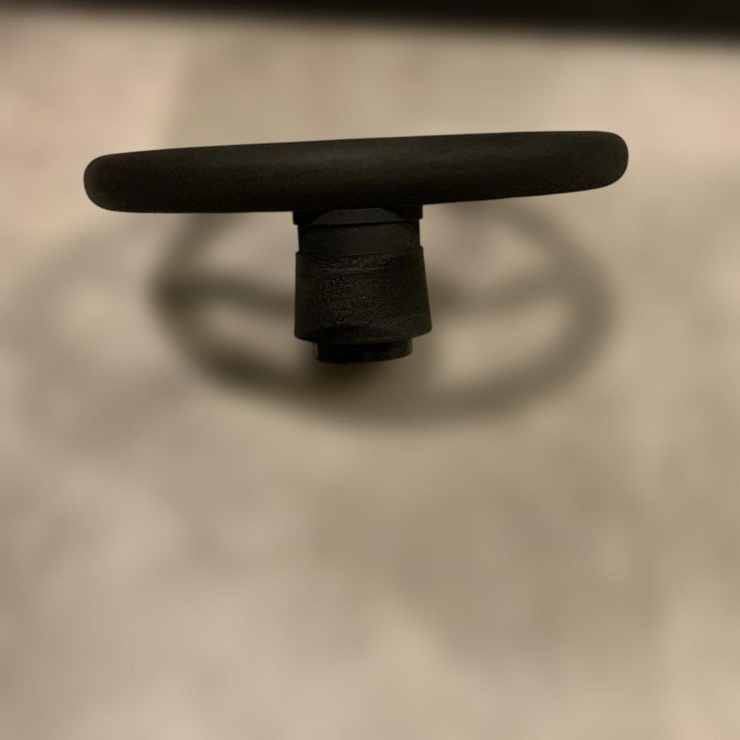 MOMO VELOCE RACING 320mm ステアリング