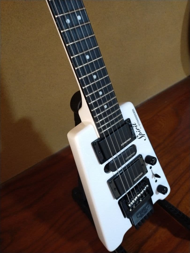 STEINBERGER Spirit【スタインバーガー・ギター】