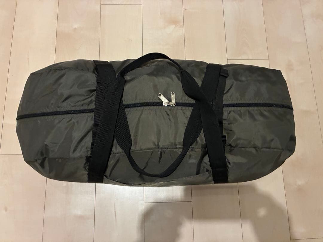 【未使用に近い】Pista34 3〜4人用シンプルドームテント