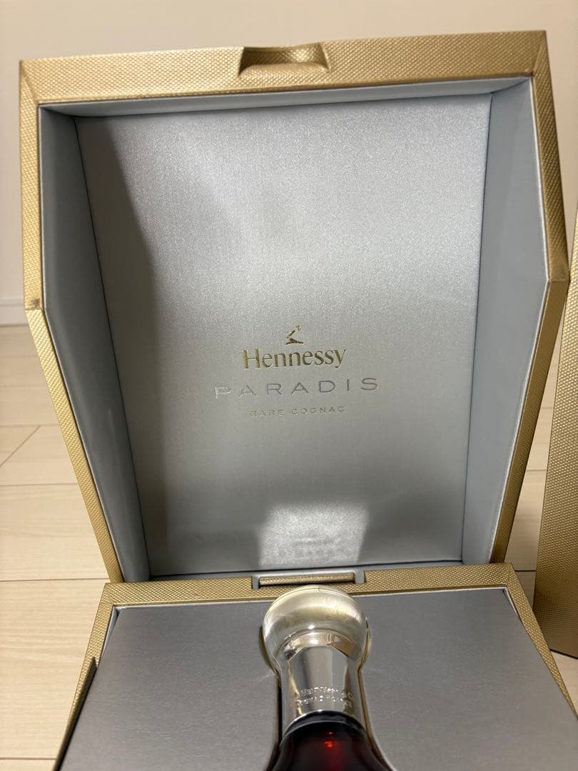【正規品】Hennessy Paradis ボックス付き