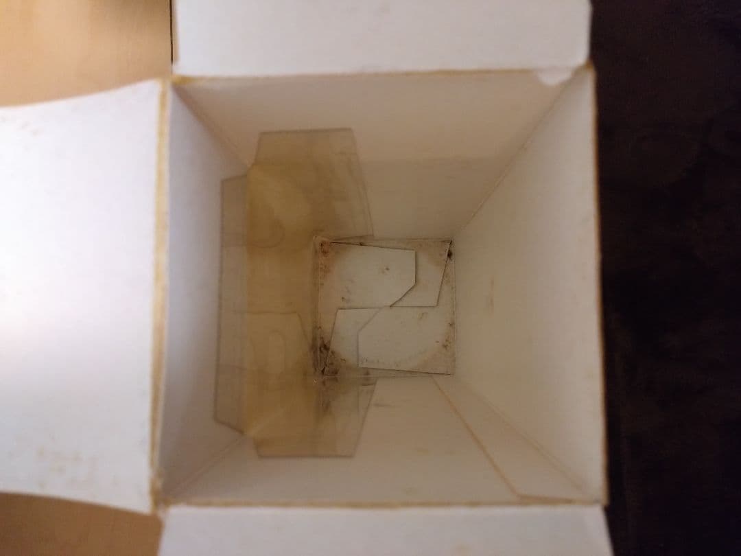 旧ラベル　ヘーゼルバーンHAZELBURN 8年ウイスキー 700ml