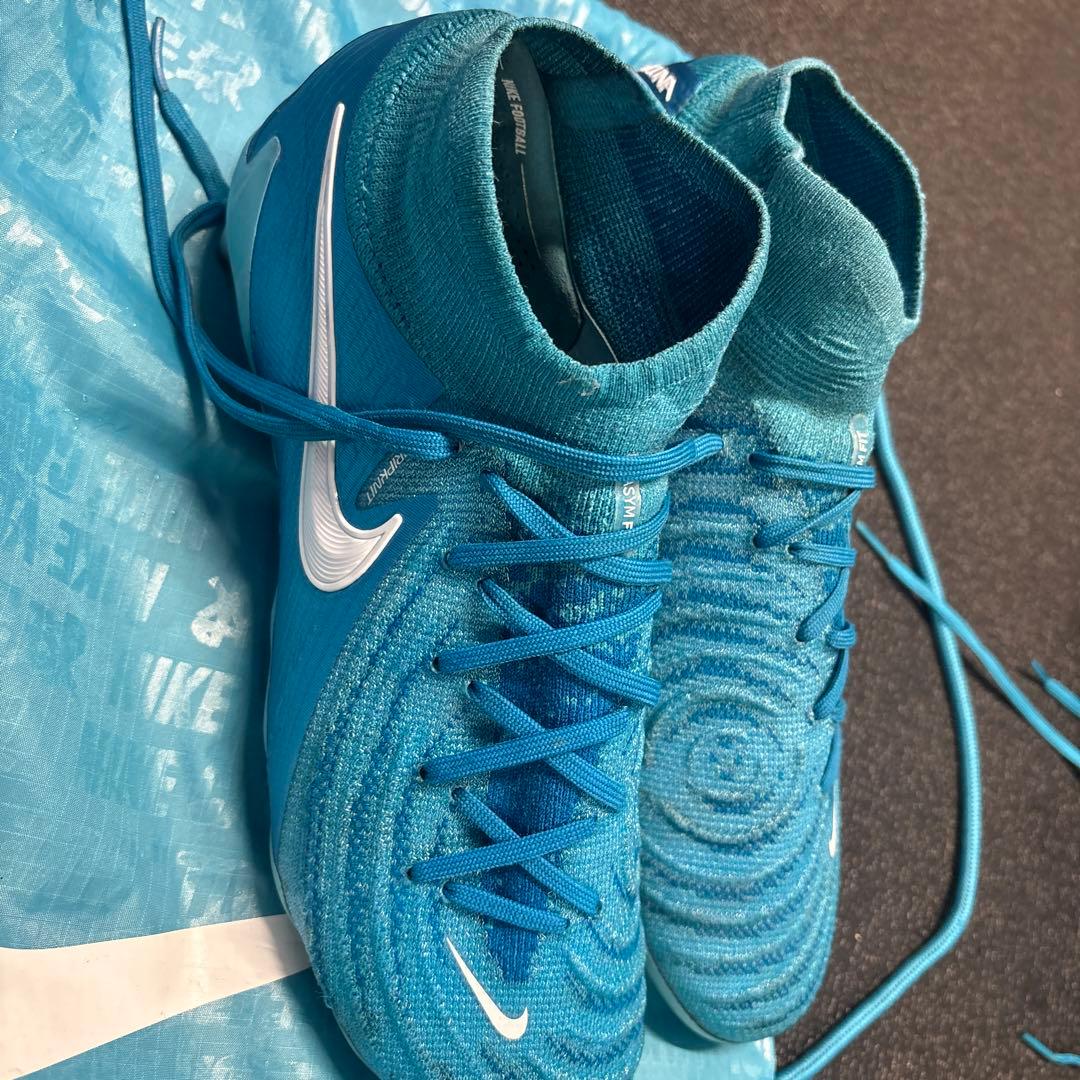 ナイキ　ファントム　GX 2 プロ　AG 26センチ