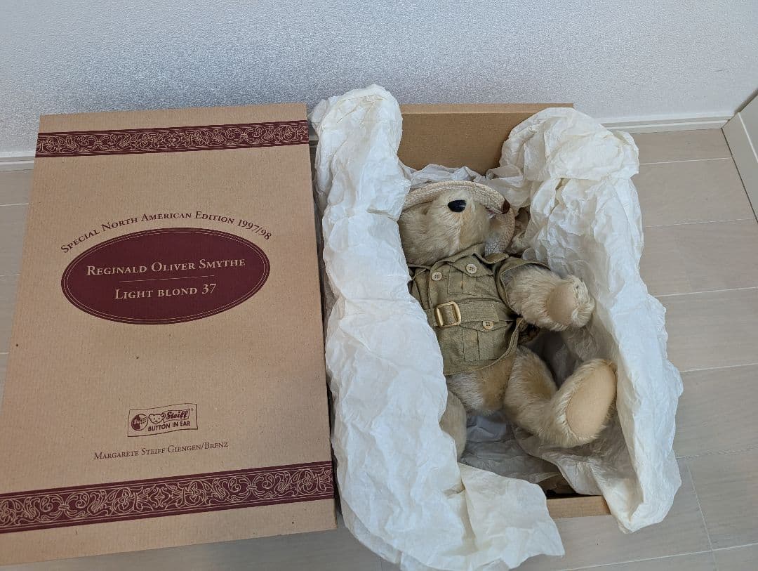 シュタイフ　Reginald Oliver Smythe テディベア