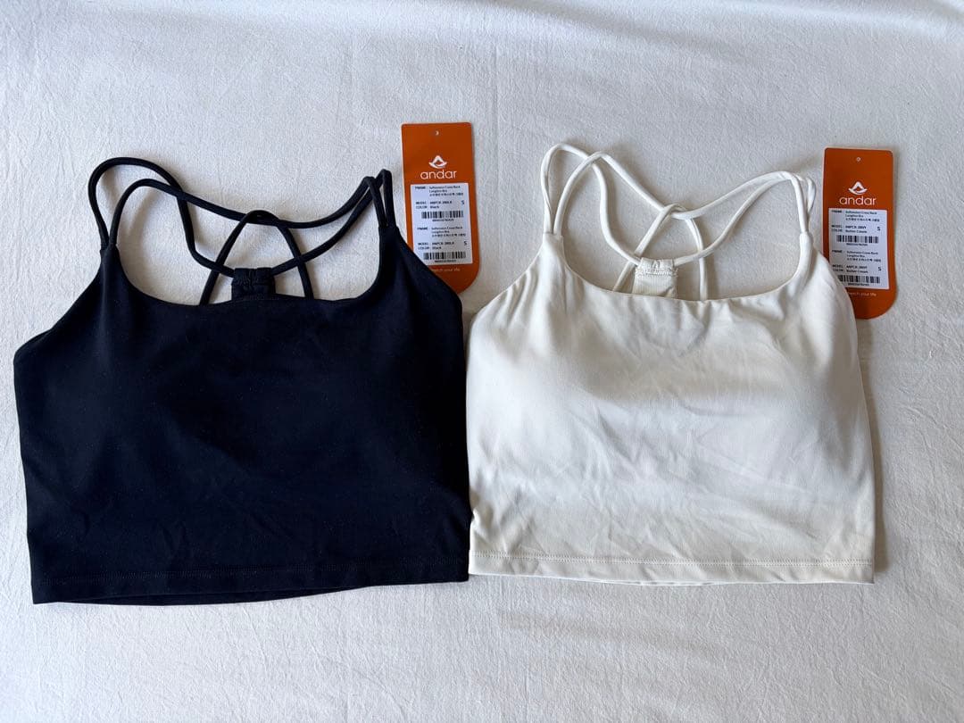 andar ツイストバック クロップド スポーツブラ Sサイズ 2点とパンツ付