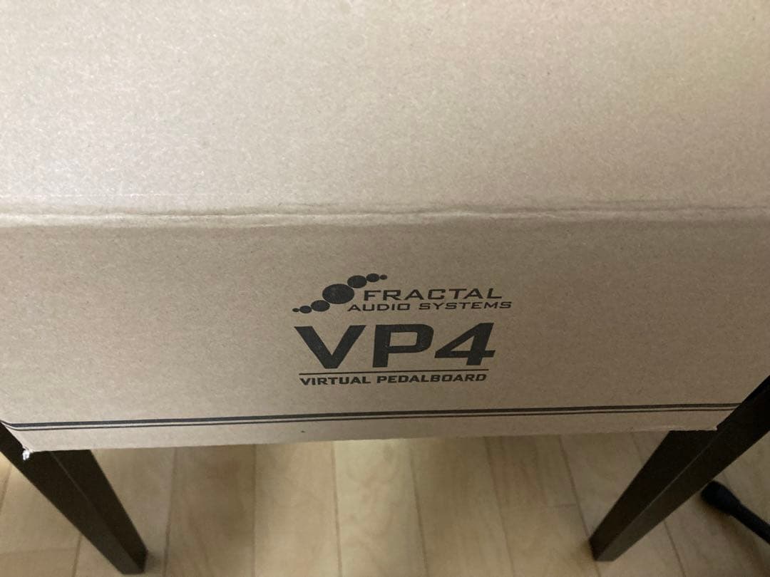 Fractal Audio VP4 デジタルエフェクター