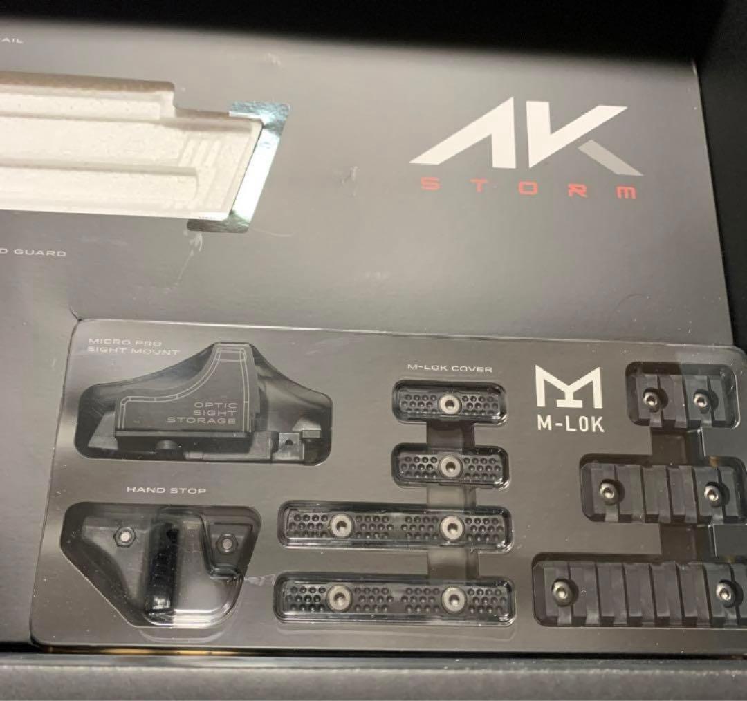 美品　東京マルイ製　次世代電動ガンAKストーム