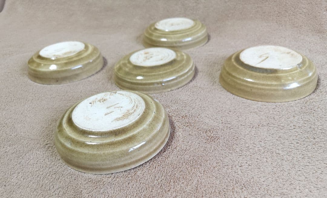 【陶器皿　水野敬子　工芸品】黄瀬戸　５枚　菓子皿　銘々皿　和食器　小皿