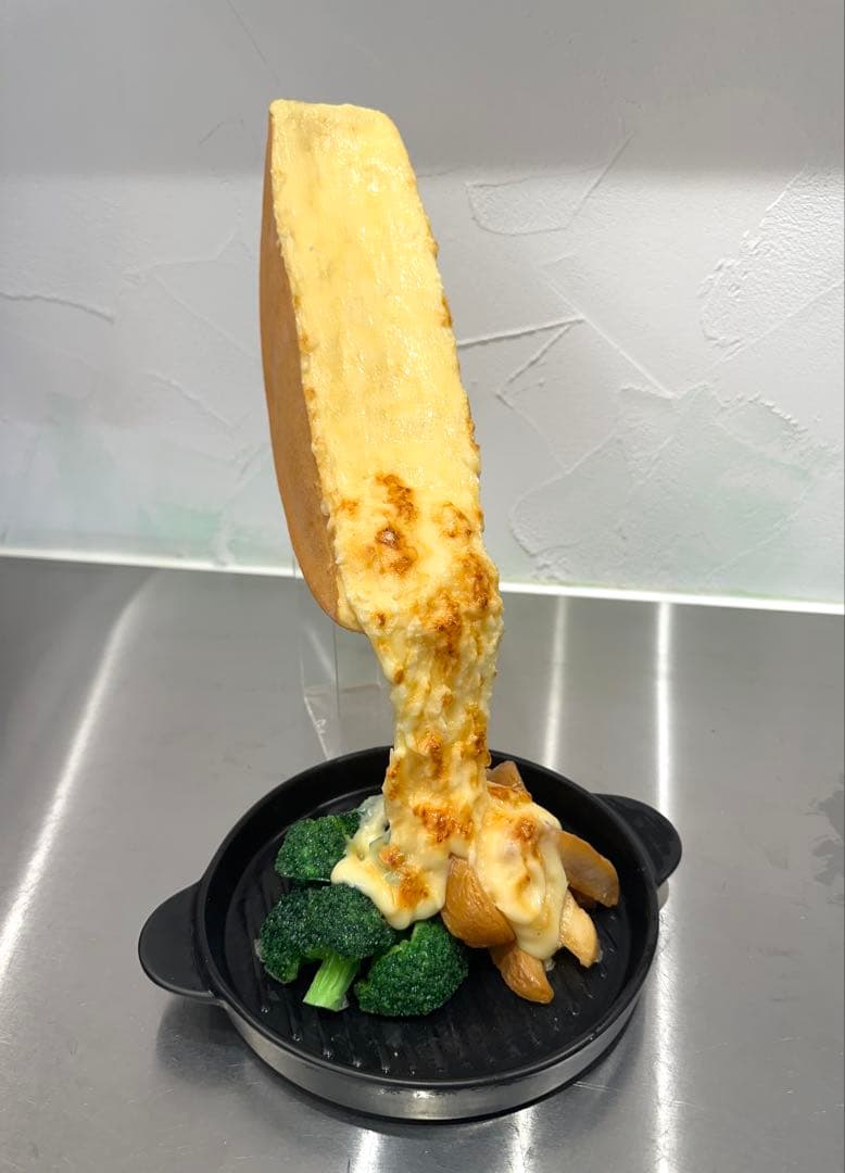 ラクレットチーズ リアル食品サンプル ほぼ実寸大