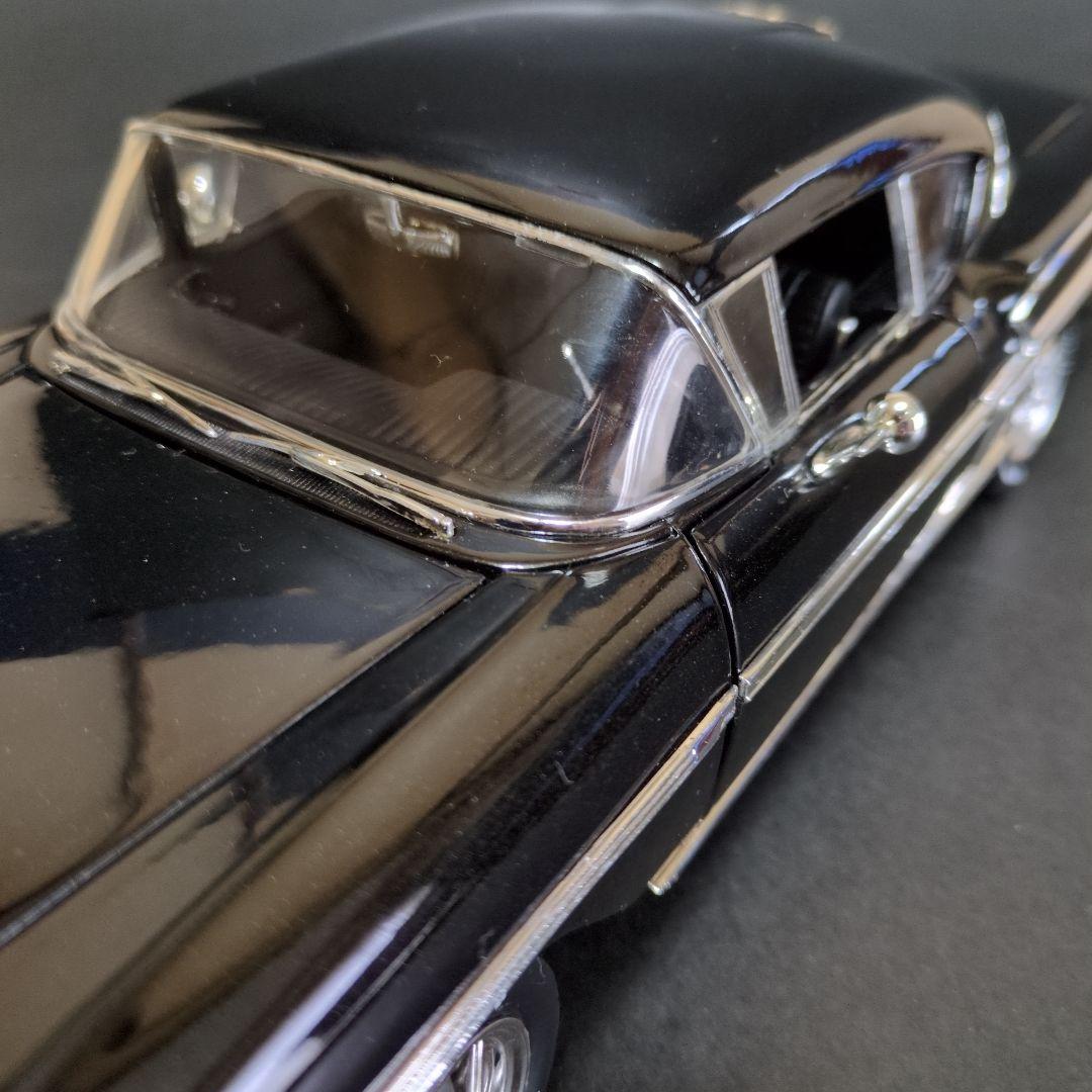 1/18ミニカー　CHEVY　 58’IMPARA