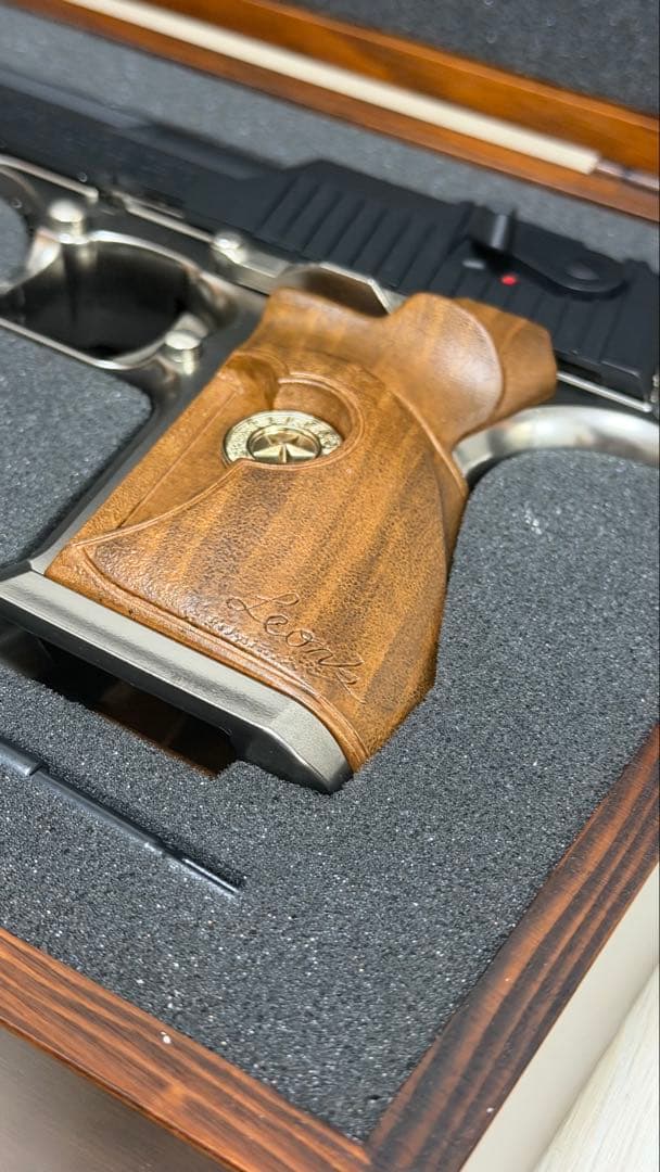 バイオハザード2 デザートイーグル 50AE エアガン