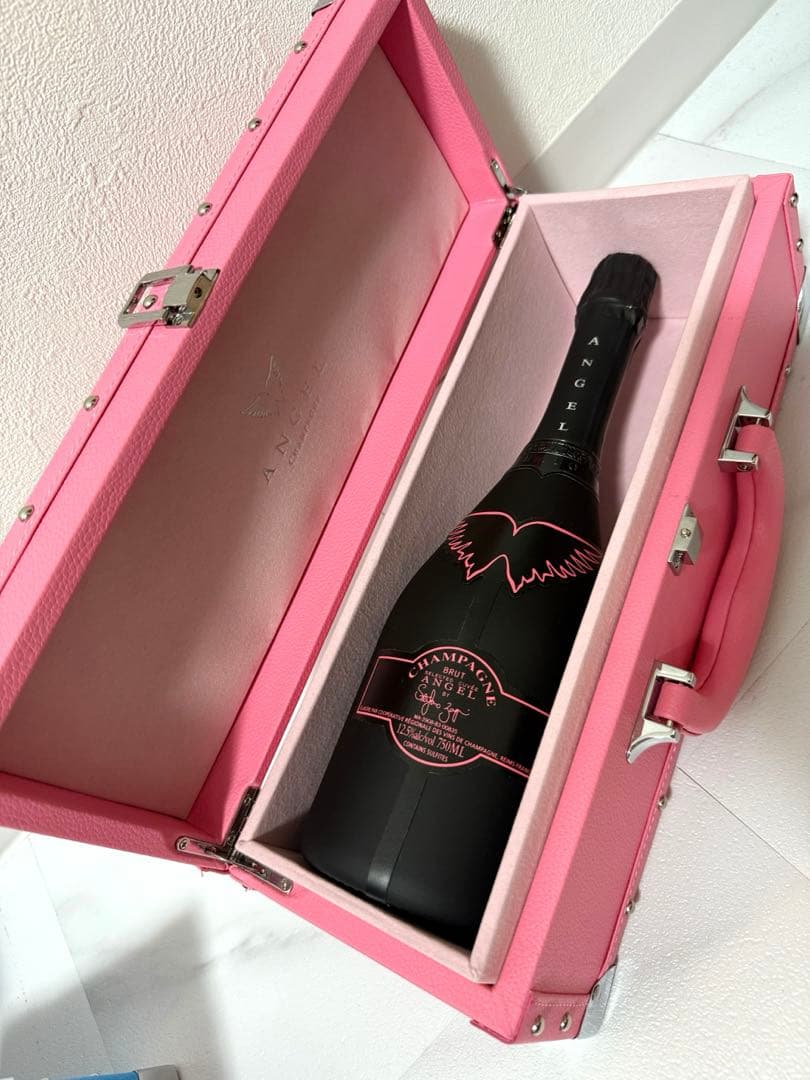 新品未開封　ANGEL シャンパンボトル ケース ピンク