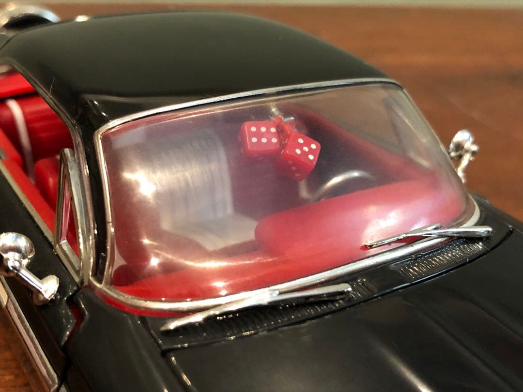 1961 シボレー インパラ JADA TOYsミニカー