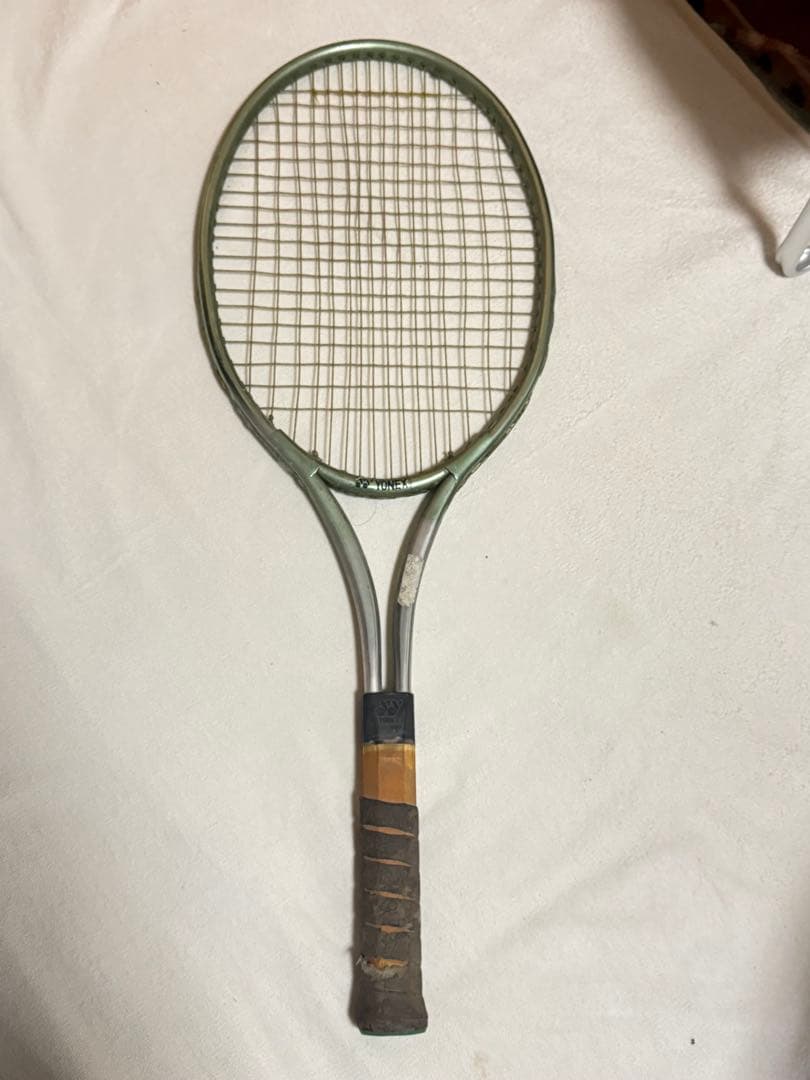 テニスラケット(硬式用) 緑色 フレーム