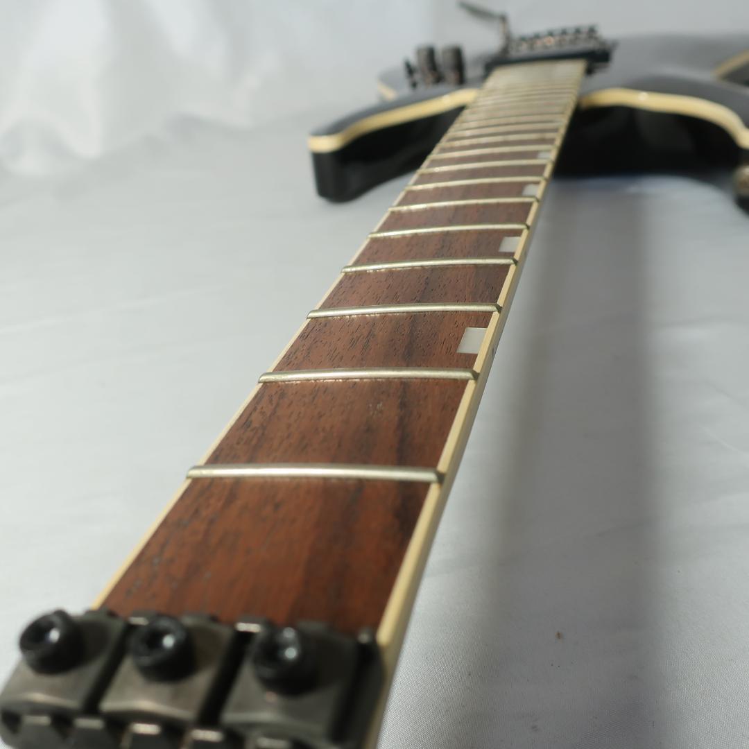 GrassRoots ホライゾン スルーネック エレキギターフロイドローズ搭載