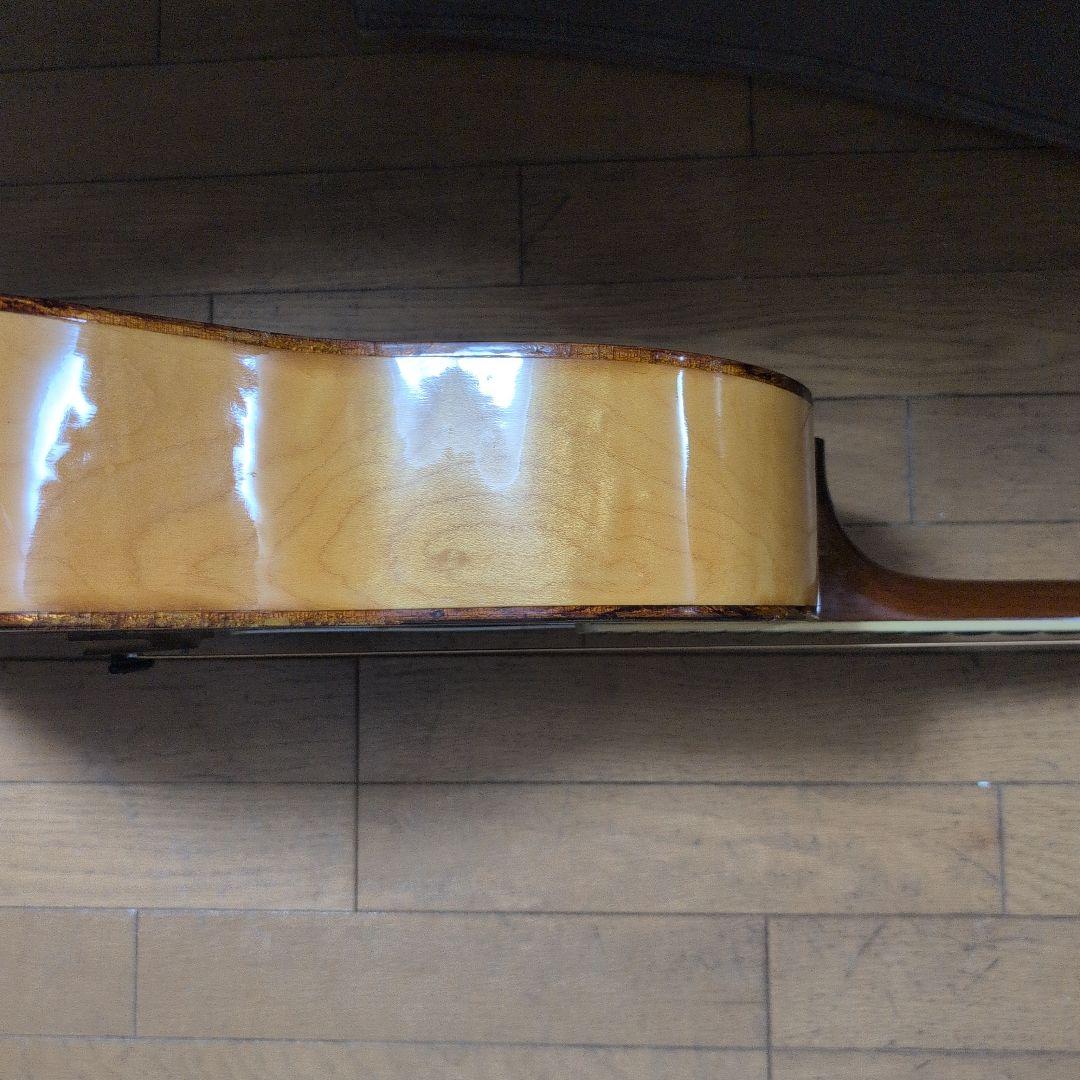 なんかカッコいいアコギ！KAWAI 虎目 1960年代！