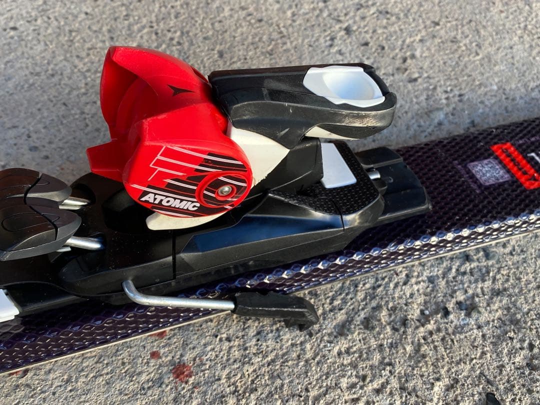 Atomic J2 スキーセット Salomonブーツ付き