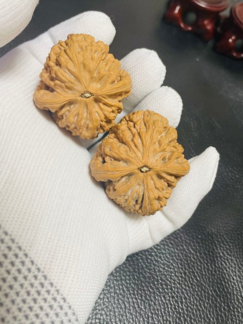 厚揚げNo.408❤️遊ぶクルミ　文玩核桃 希少変高級種平谷虎头王