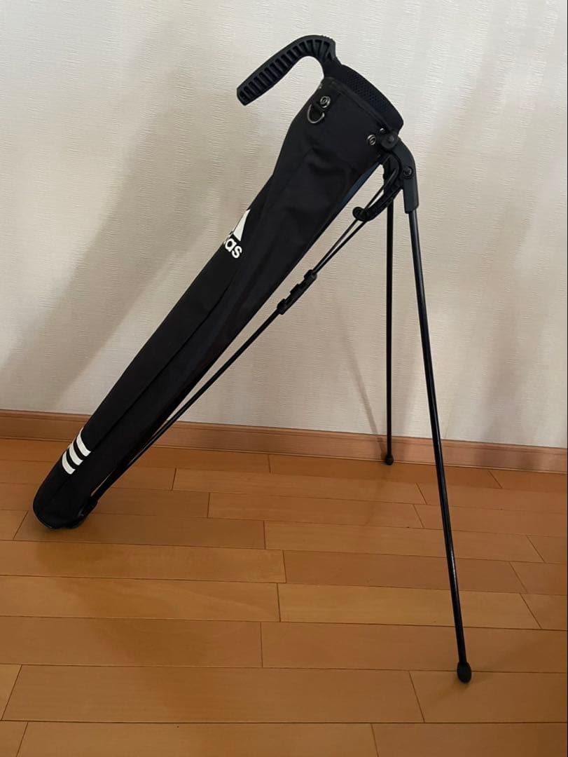 adidas ツアーモールドデザイン キャディバッグとサブバックセット