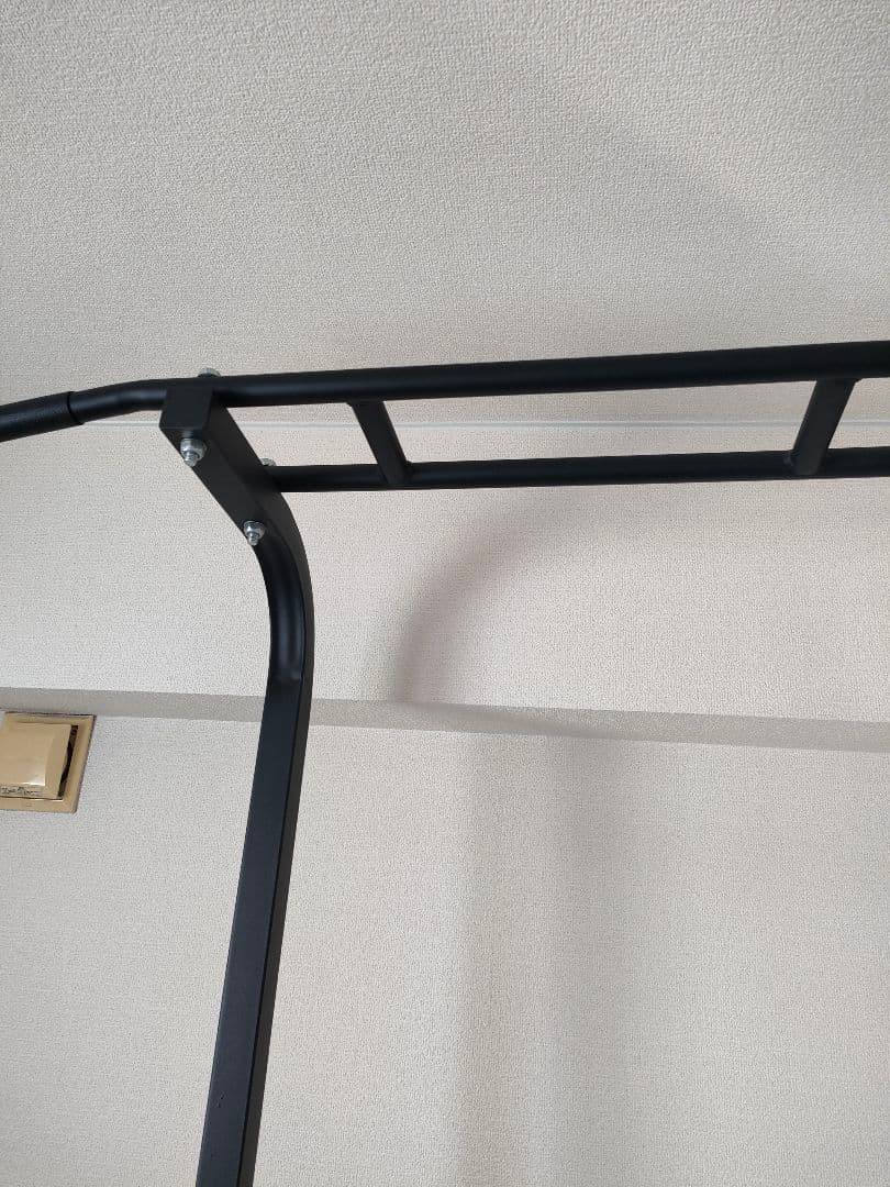 STEADY懸垂マシン　チンニング　ぶら下がり健康機耐荷重150kg　送料込み