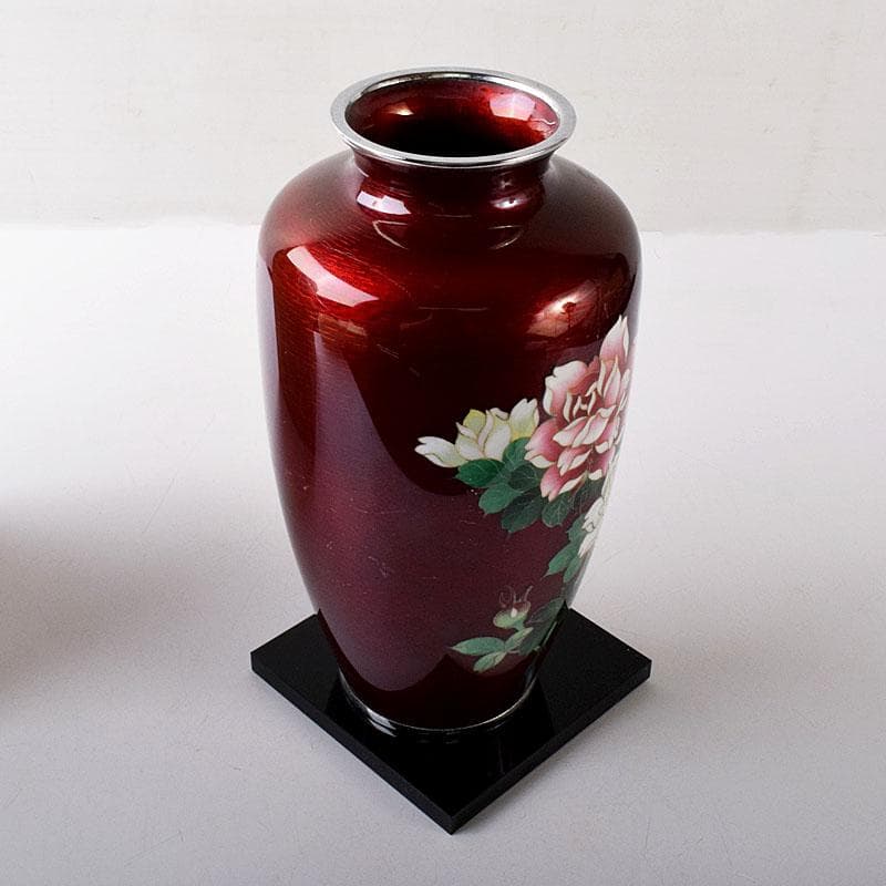 七宝焼　安藤七宝店造　赤透　薔薇文　花瓶　共箱　7891C