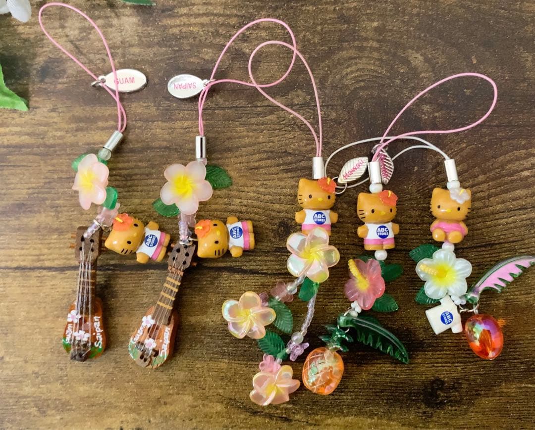 ご当地　日焼けキティ　ギターウクレレ　根付け　ストラップ グアムハワイ　5点