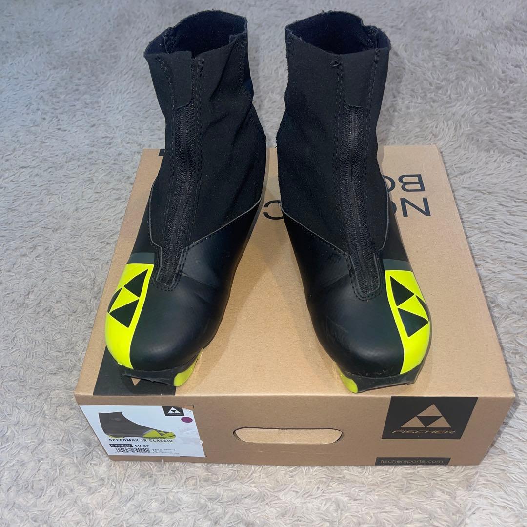 K*T様 Fischer Speed Max ジュニア用　クラシカル　eu37