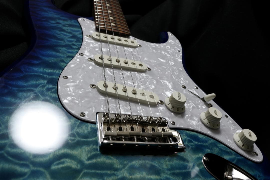 Fender ストラトキャスター コンポーネントギター キルトメイプル