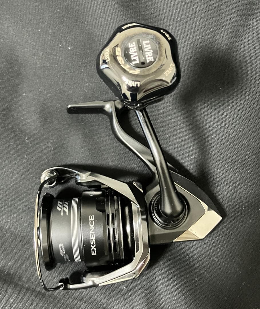 ☆新品シマノ25エクスセンスC3000MHG・リブレチタンノブ・ケース付