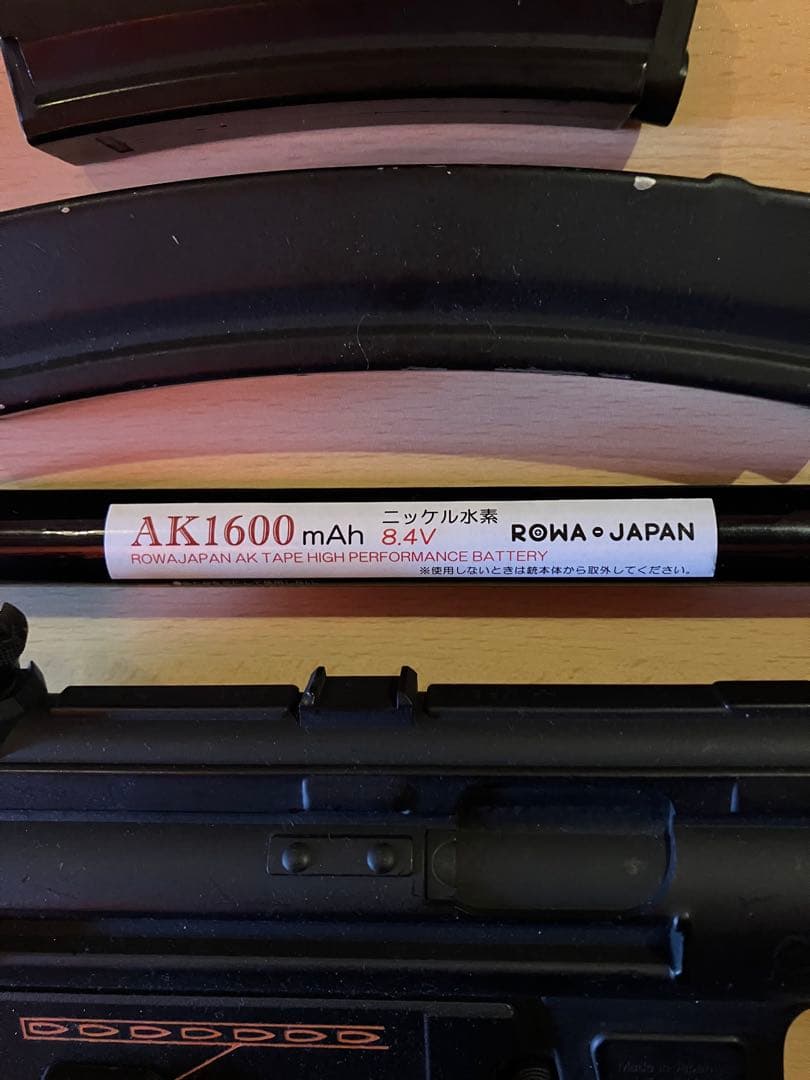 東京マルイ　電動ガンMP5クルツ　バッテリー　マガジン付き　給弾不良