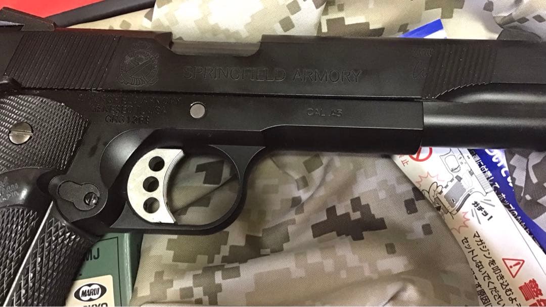 東京マルイ製　MEUピストルリアル刻印カスタム　実物グリップ付き　中古品