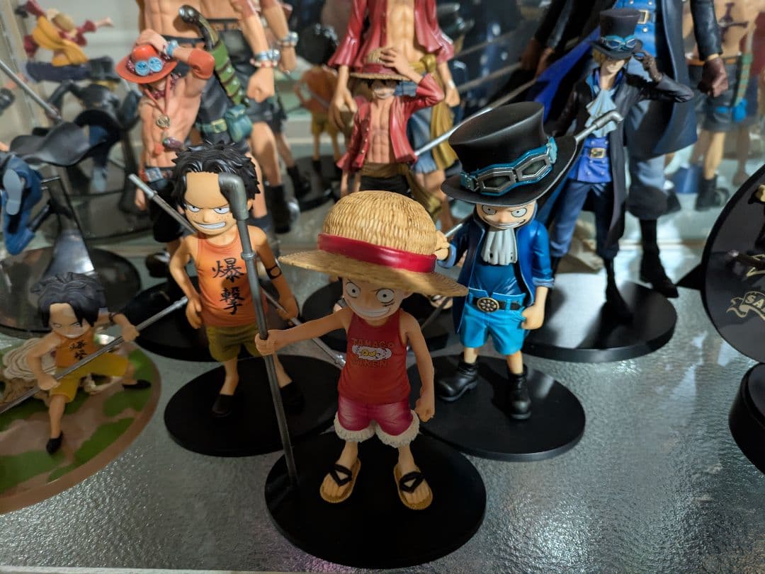 【美品】最強の3兄弟 豪華25体セットワンピース ルフィ エース サボ 箱無し