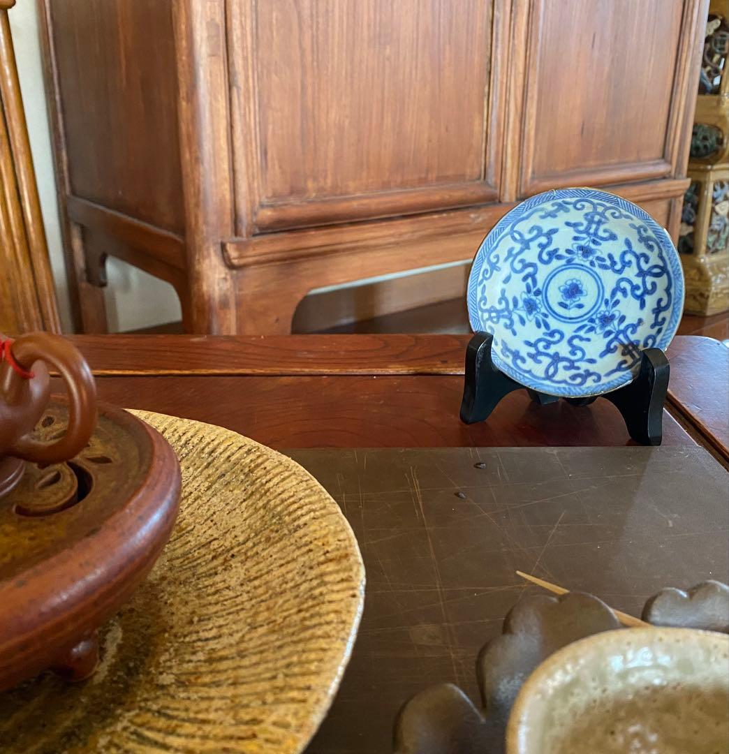 景徳鎮窯　染付絵皿　鑑賞台付 ・沈船品　ヴィンテージ　レア ・台湾茶器