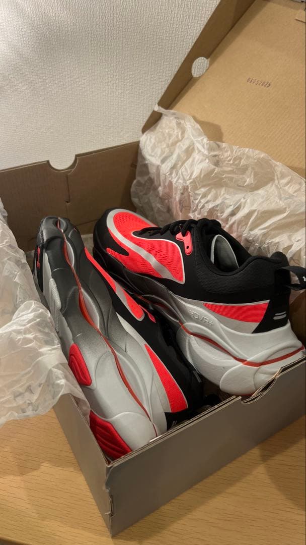 UAヘイロー レーサー（ランニング/MEN）26.0