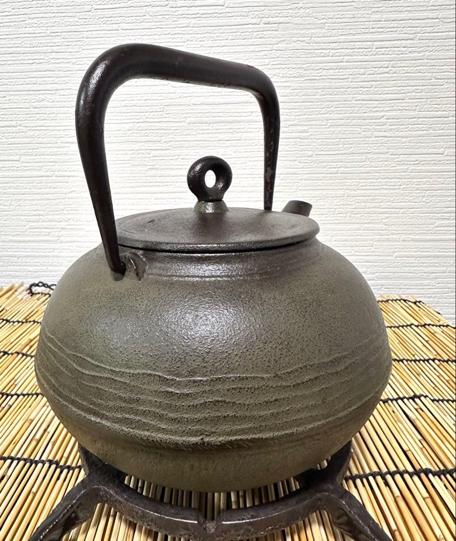 未使用品　南部宝星堂造　１３型　糸目肌　南部鉄瓶　NE様　売約済み