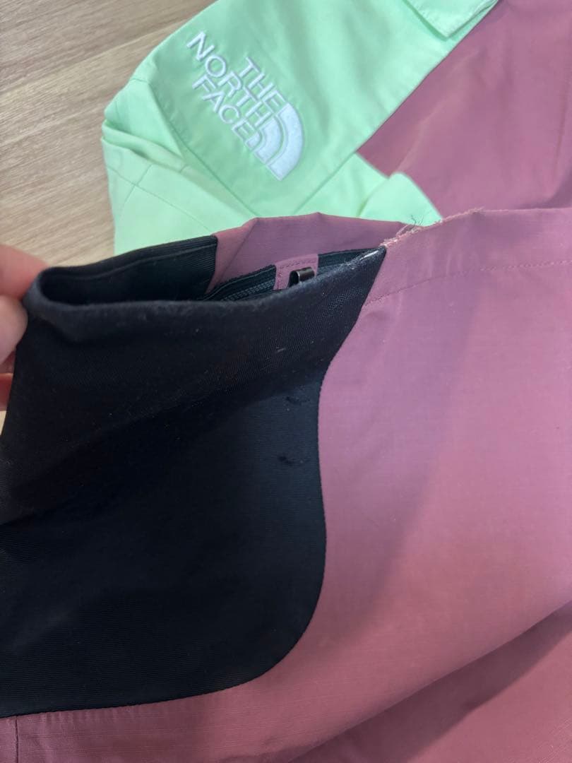 ノースフェイス　レディース　スキー　スノボージャケット　ビブパンツ Mサイズ