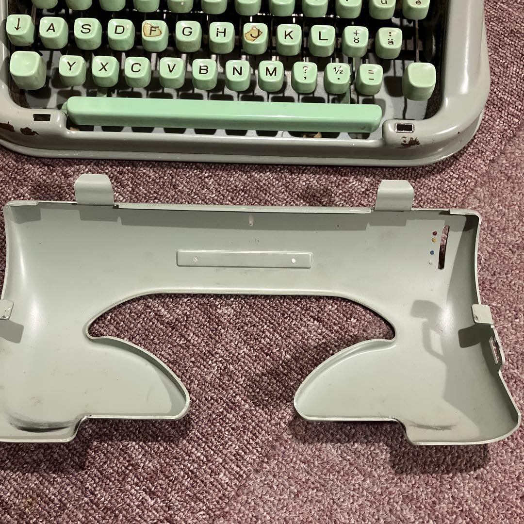 エルメスHermes Media 3 タイプライター