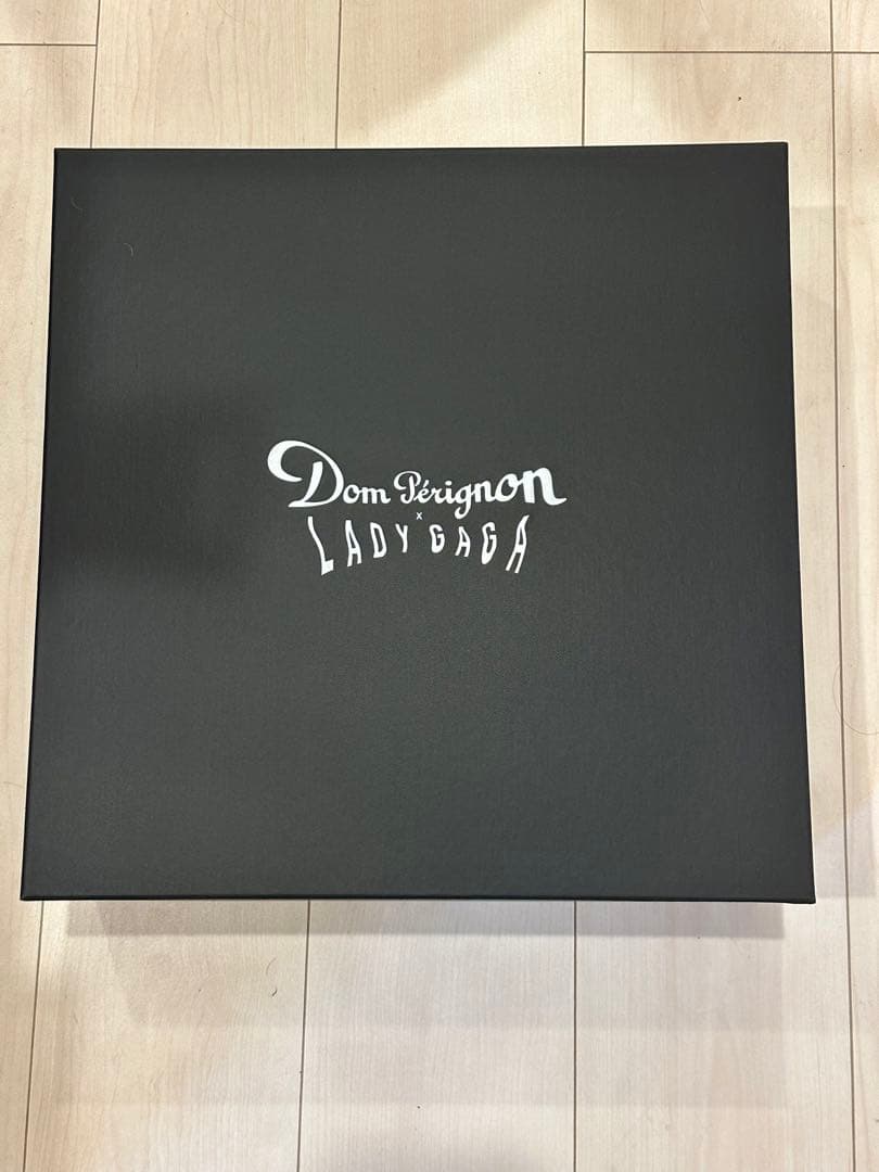ドンペリニョン ロゼ 2006 レディーガガ コラボ グラスセット