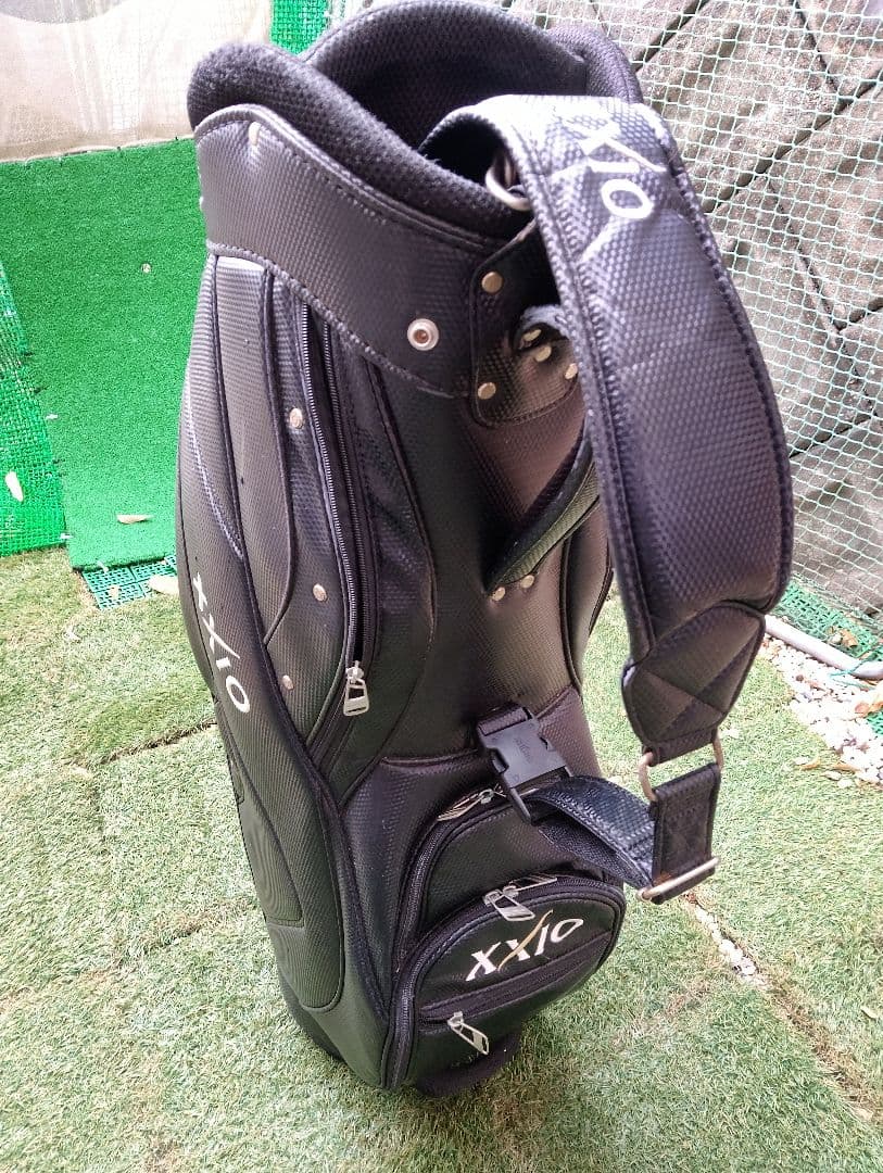 XXIO ゴルフバッグ 黒