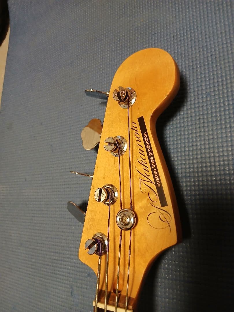 ベースフレットレスCustom Shop S.Nakamoto フラットワウンド